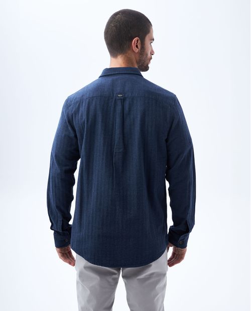 Camisa con bolsillos de parche para hombre