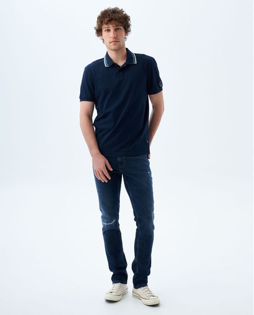 Jean slim tono oscuro para hombre
