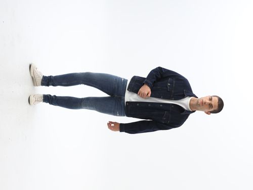 Jean Tapered con rotos para hombre