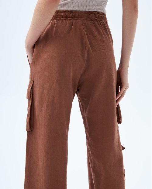 Pantalón cargo bota amplia para mujer