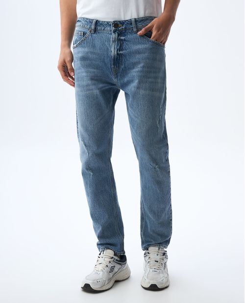 Jean Relaxed tono medio para hombre