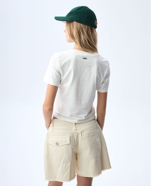 Camiseta ajustada con mini bordado para mujer