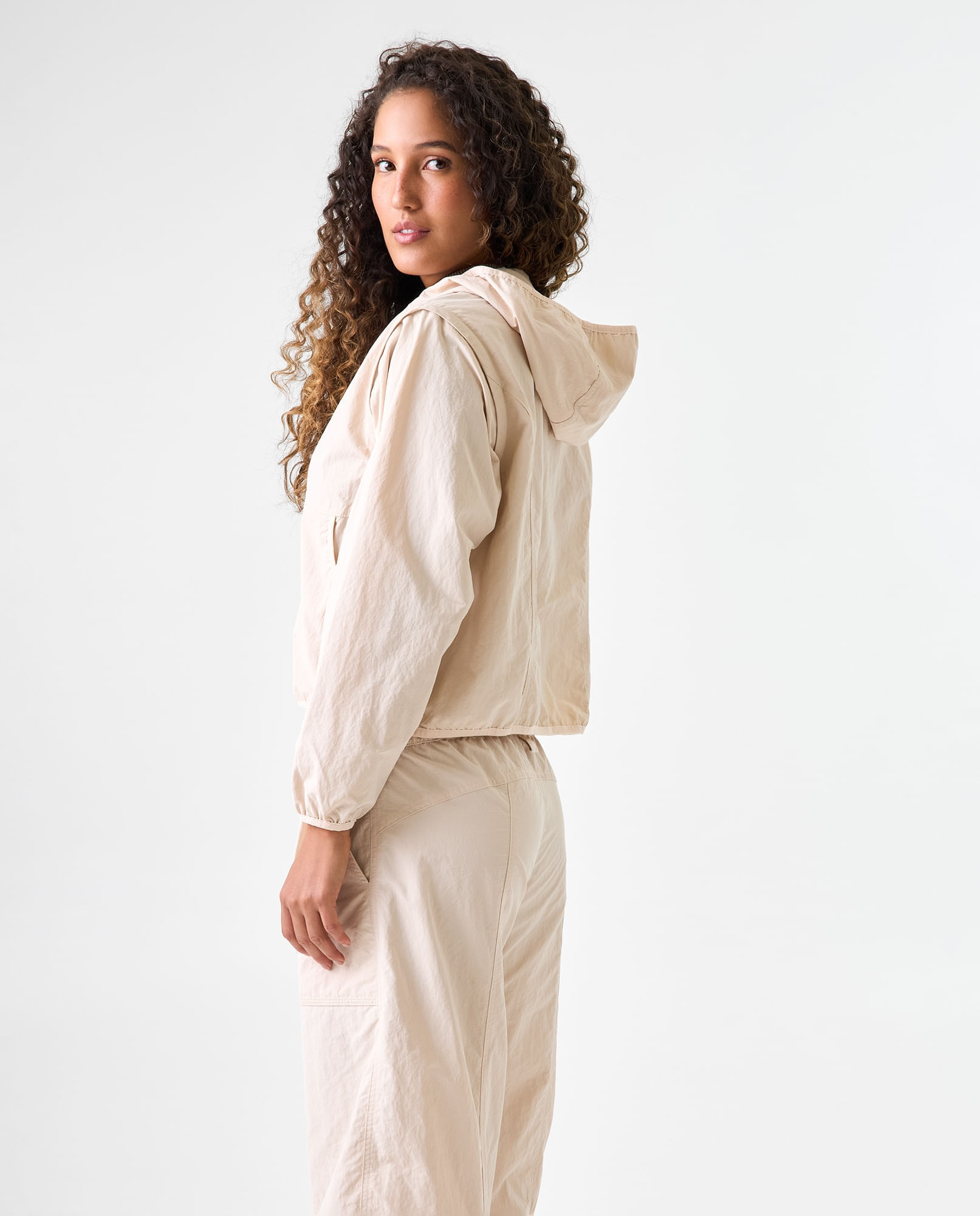 image-0e90c1e2b3f8445fa5f07fd06fd3cee3