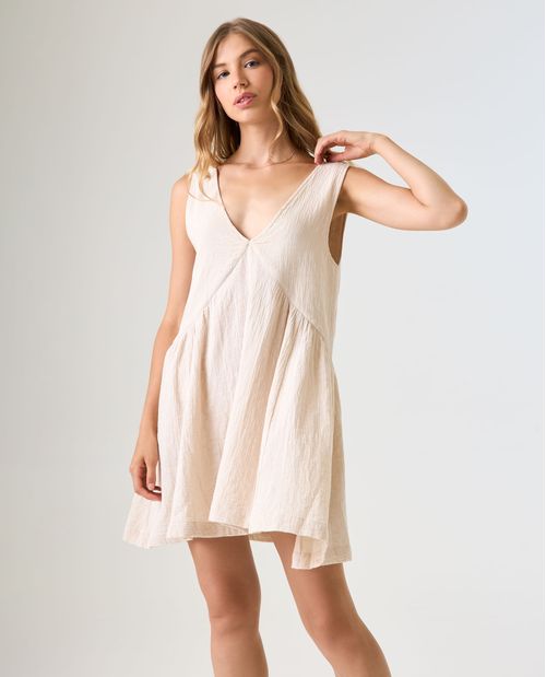 Vestido corto de tela con textura para mujer