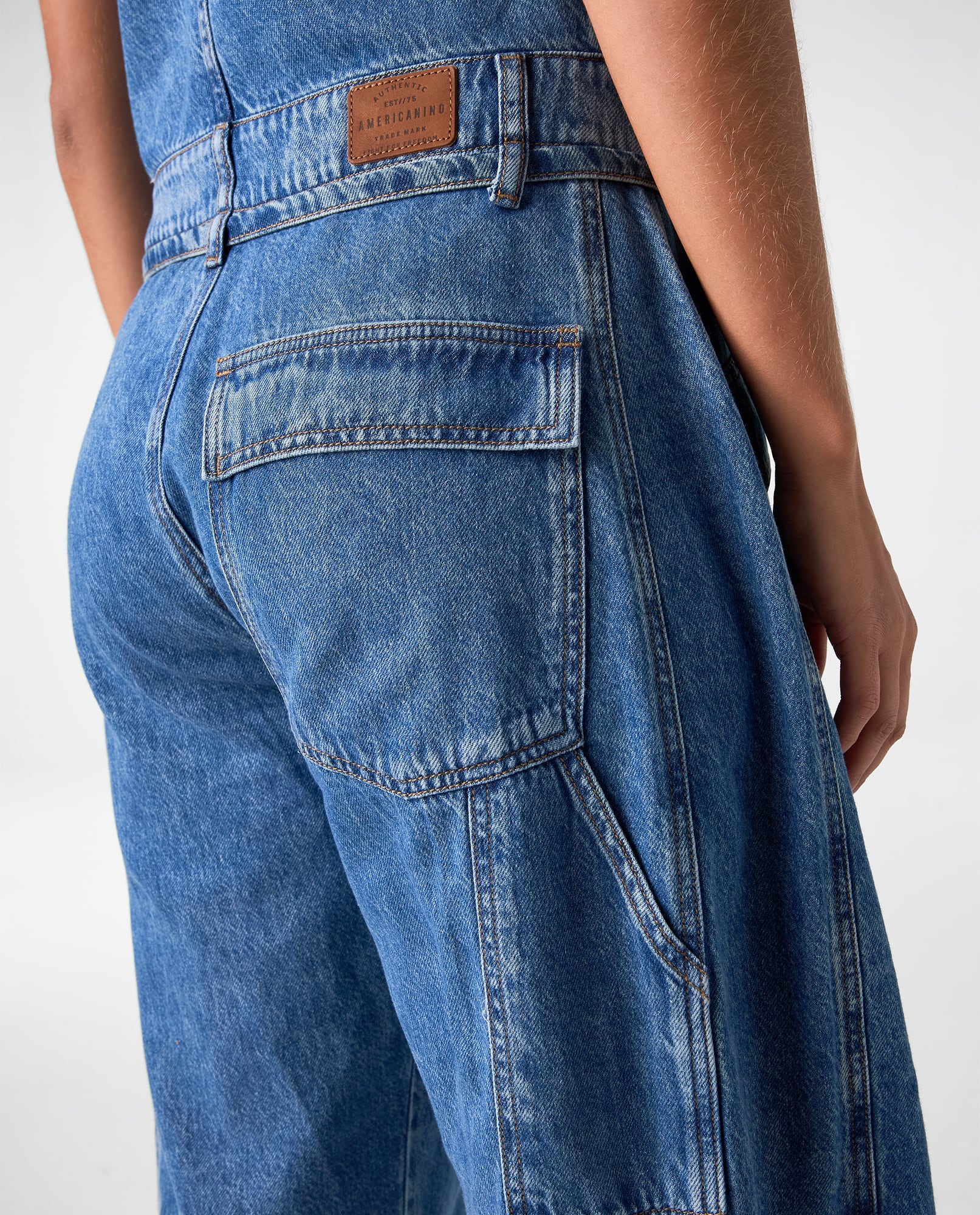 image-1b71775d90f647fbbddfec336b468d06