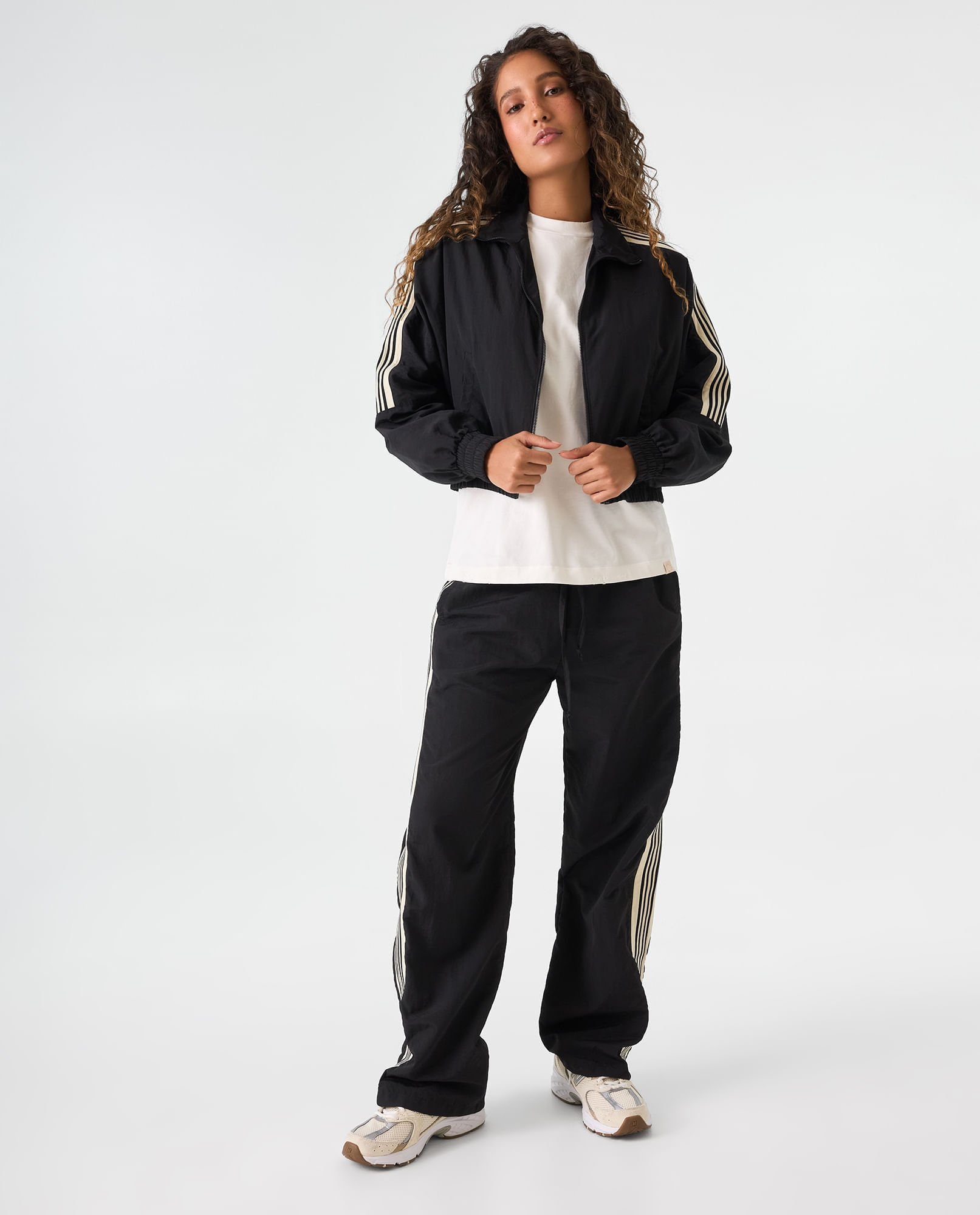 image-5b9756c3b54441c080e5e0e12bd7d084