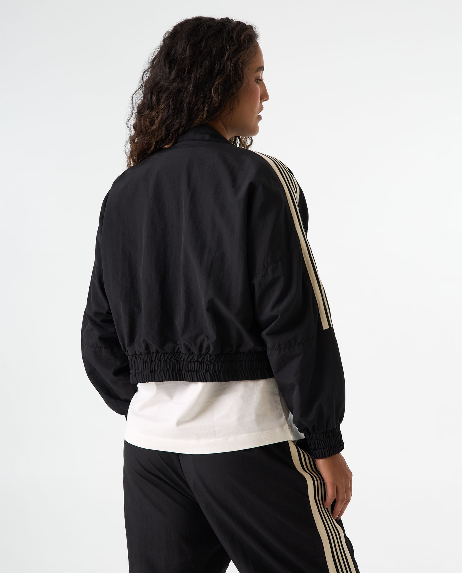 image-b83ff49cf5494cc4afc76c6b71e2ea5a