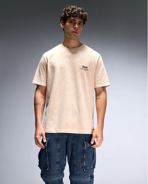 Camiseta con estampado en frente y espalda para hombre