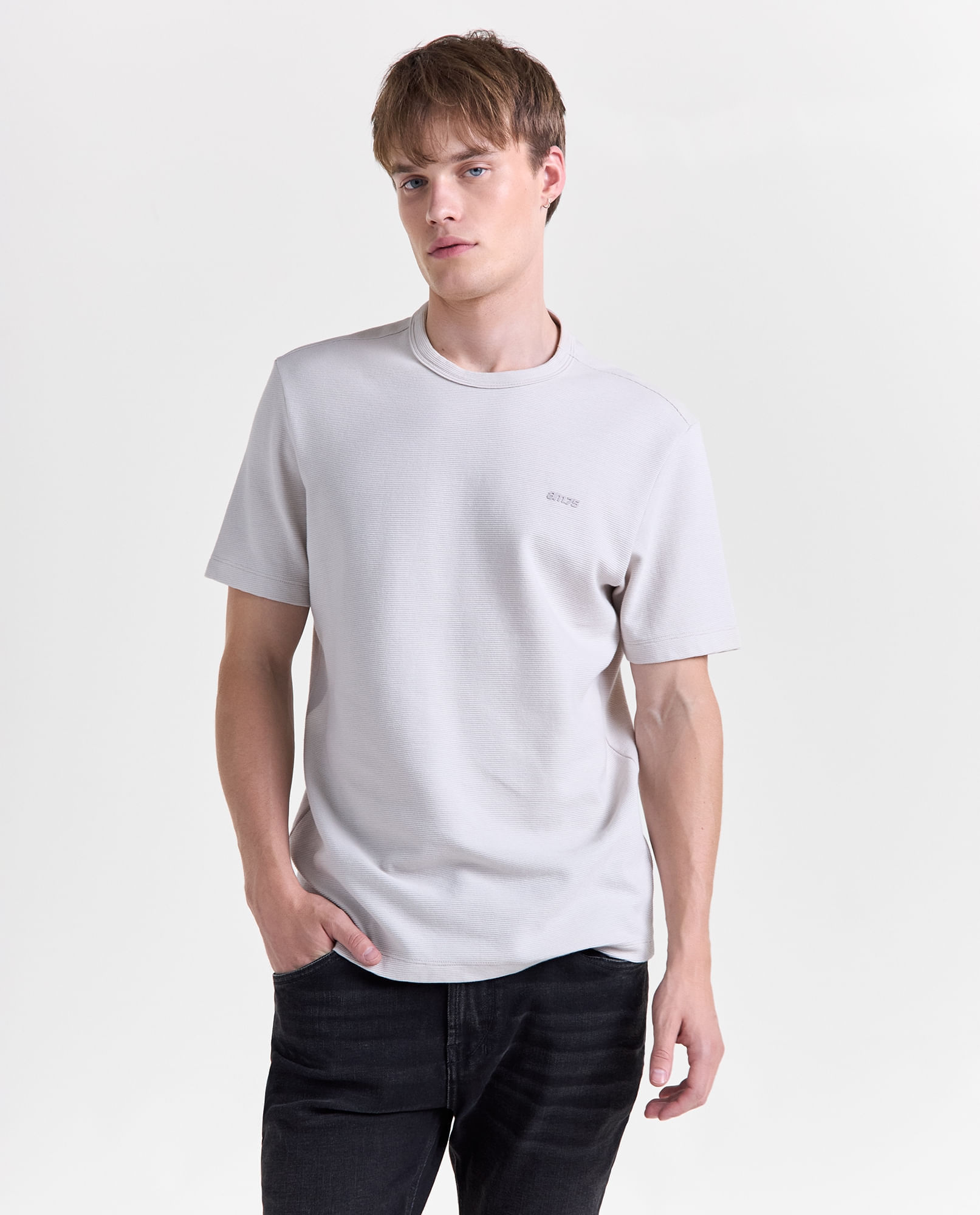 image-0675ea27545d411b8258a7d6e2d17ea5