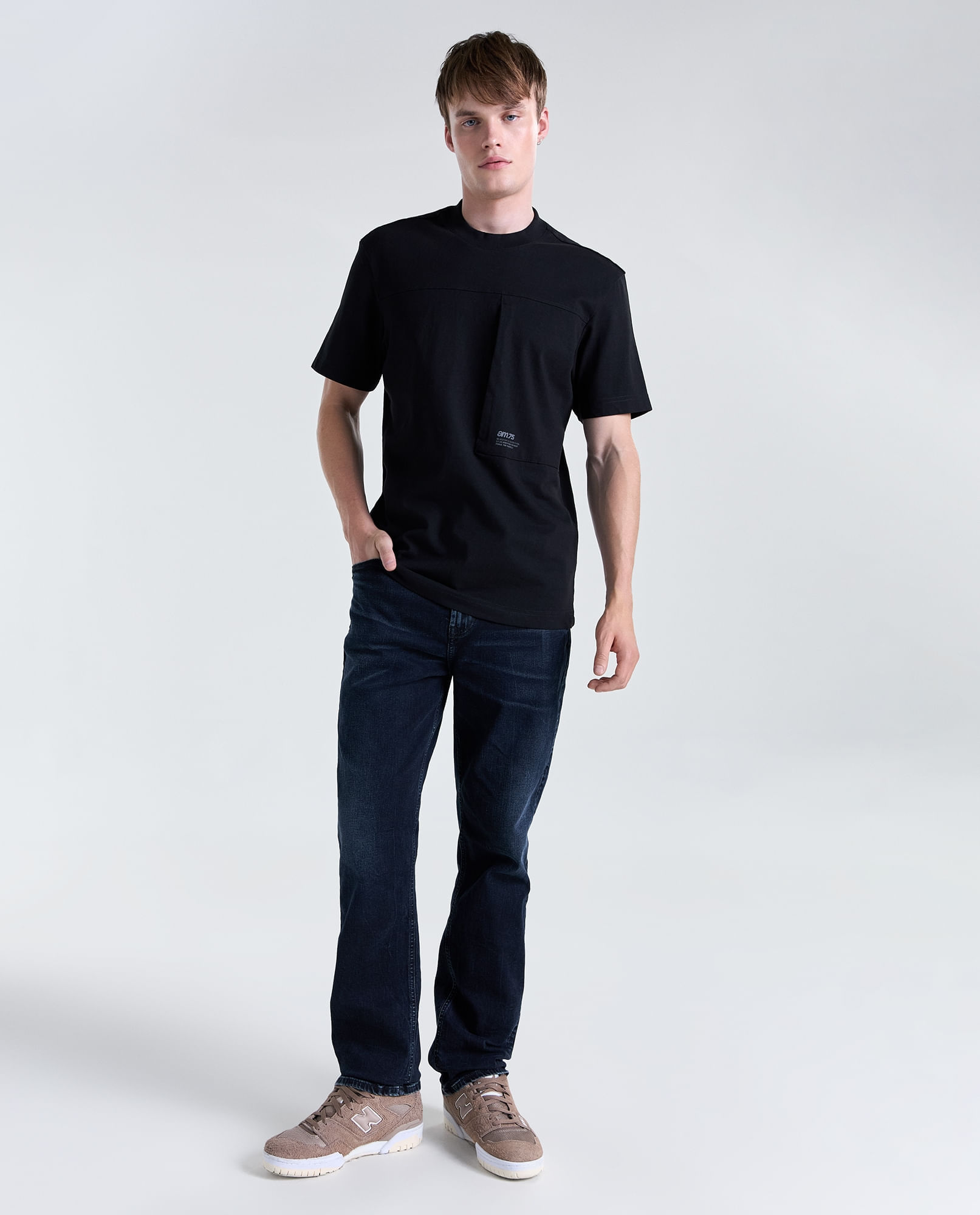 image-8fc958de42f24a07b9895c3bfdabe42d