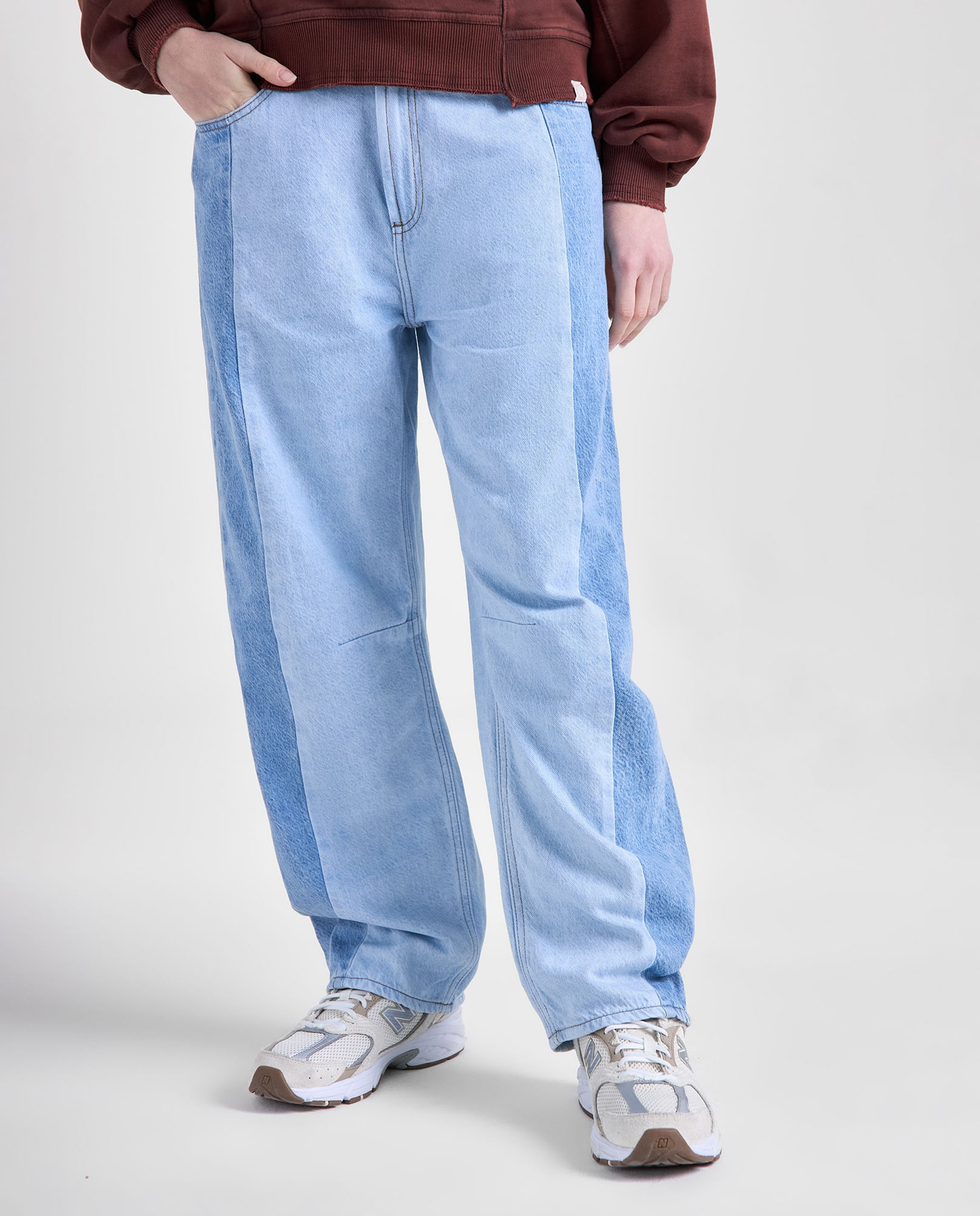 image-ae9b4e8bbfa244db843e07acf1d0b6ab