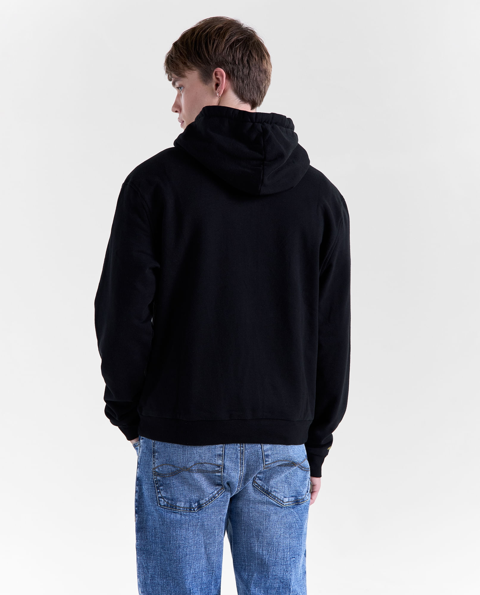 image-ebff5ccce51a4daf94fb536b4217738e