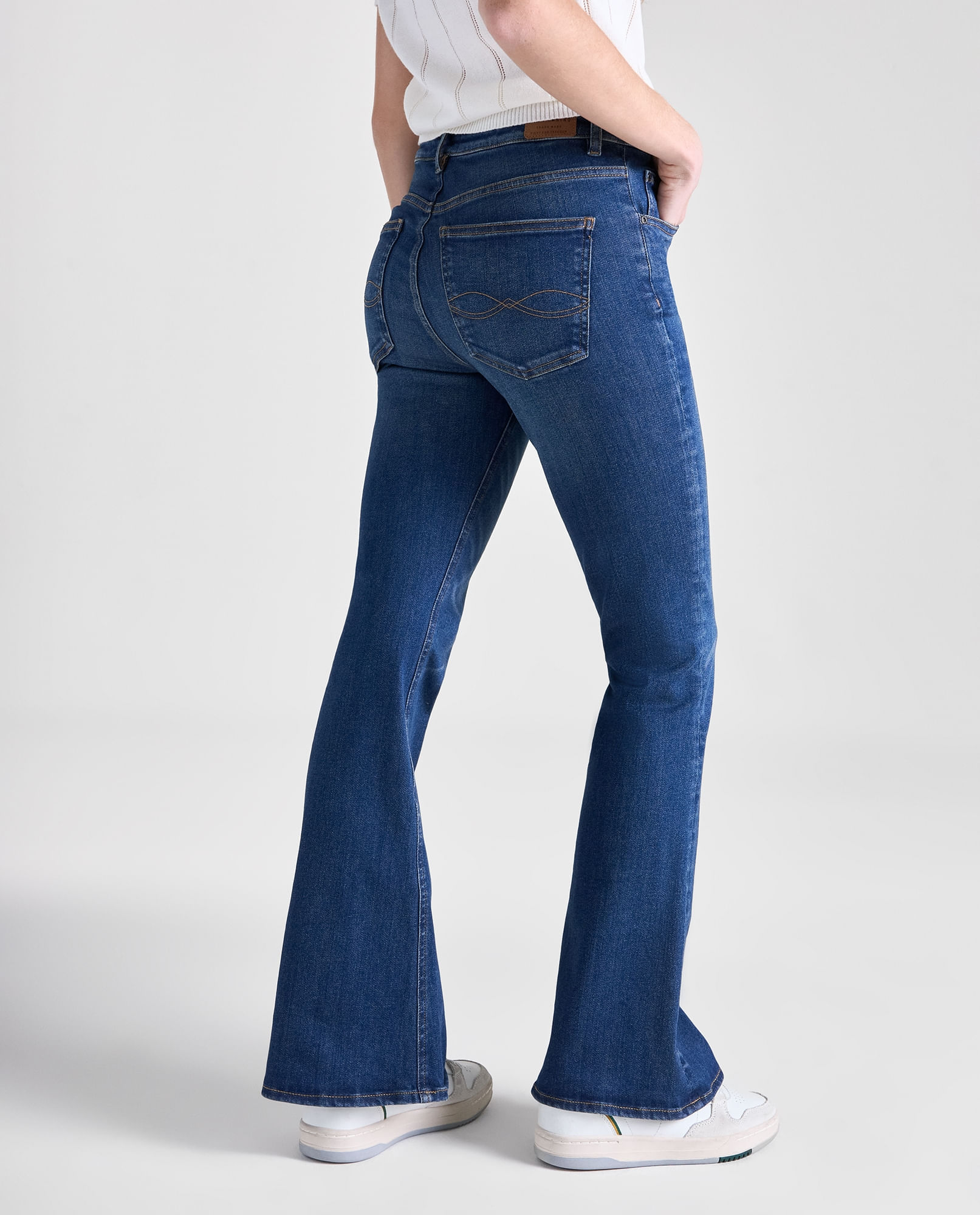 image-649bf6f9fcf446d5b52aabd92baf093c