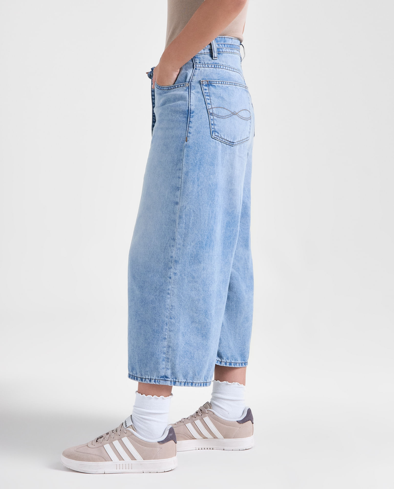 image-72613367cbaa4e2fab89720807b6ff33