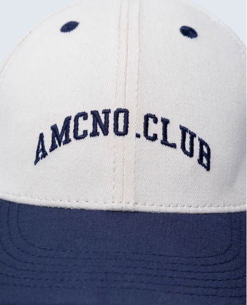 Gorra clásica en algodón con bordados