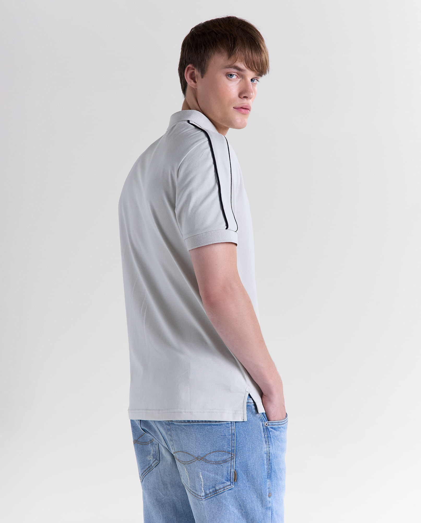 image-101cf77c30e2420d8abadd991e614456