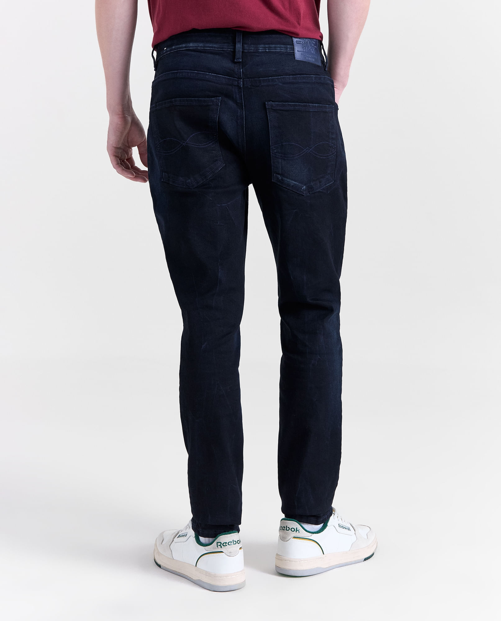 image-4305c42eb97c43ea95bd75e3ccb66d96