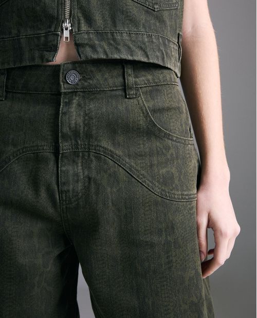 Pantalón amplio en algodón diseño clásico