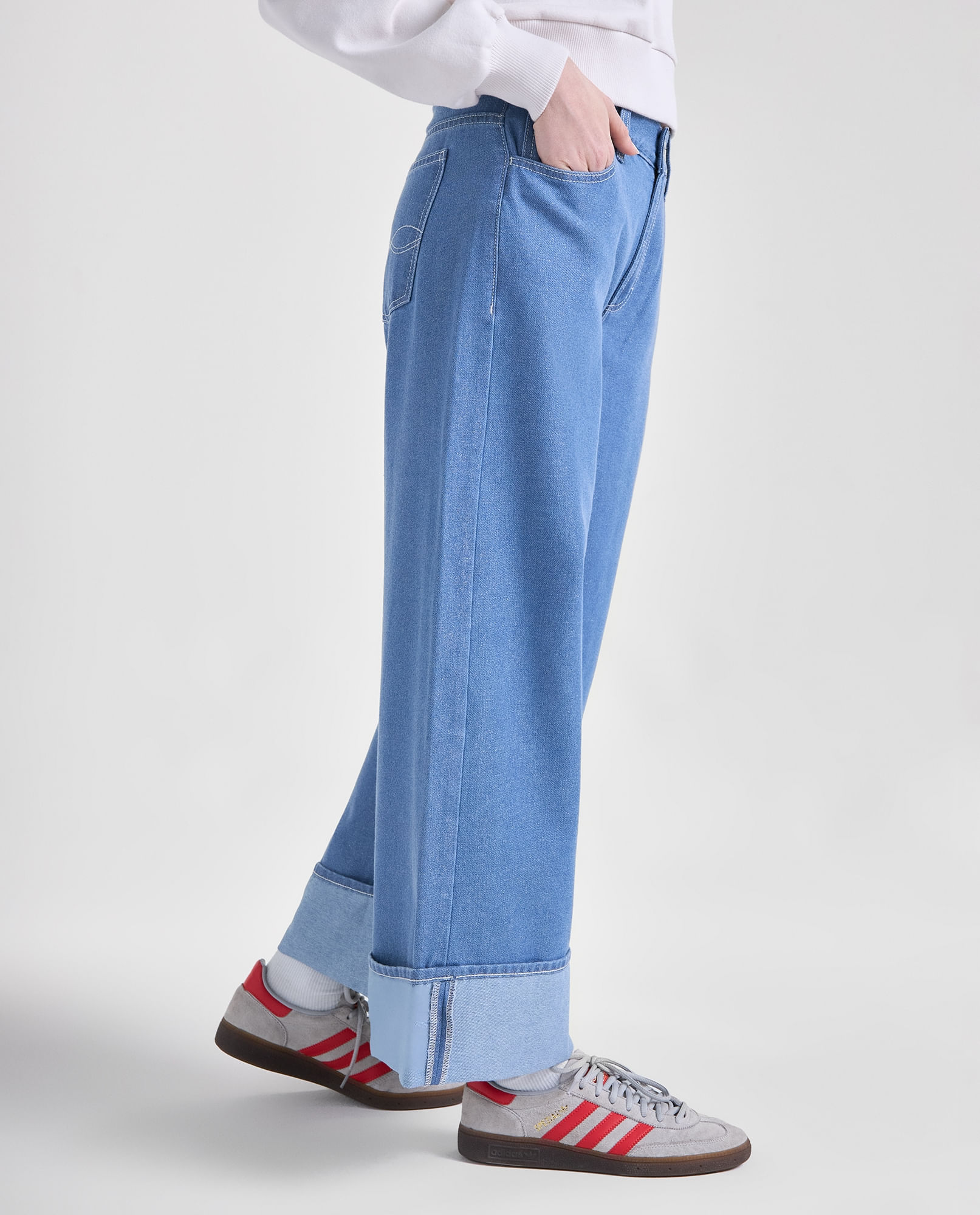 image-b6bab78ffb2b4fdfa58cd48e9431c8b9