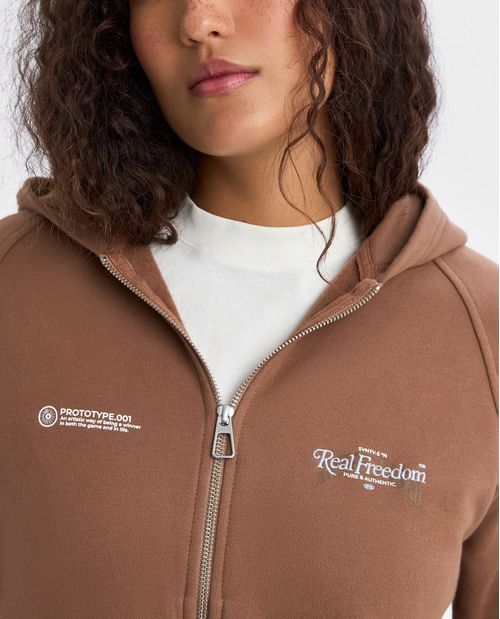 Buzo cerrado en algodon ajuste cómodo con detalles modernos