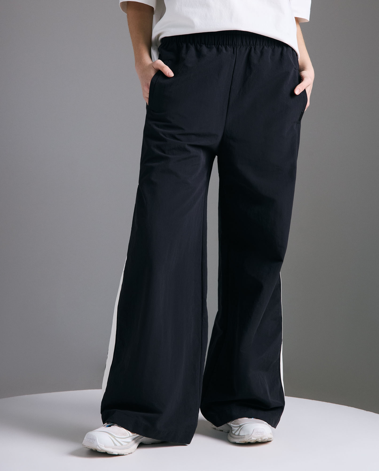 image-52fd2a9a09a34bd5bcf512da918c206e