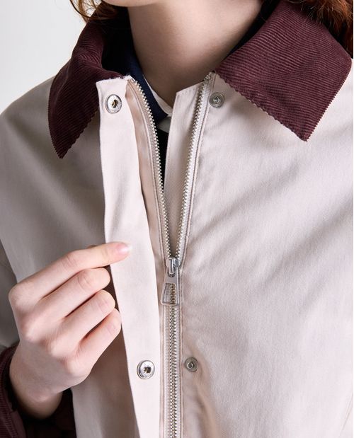 Chaqueta regular en algodón cuello alto