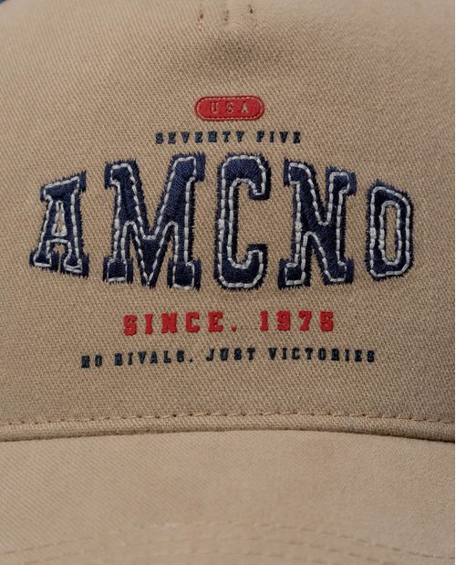 Gorra ajustable en algodón bordado frontal